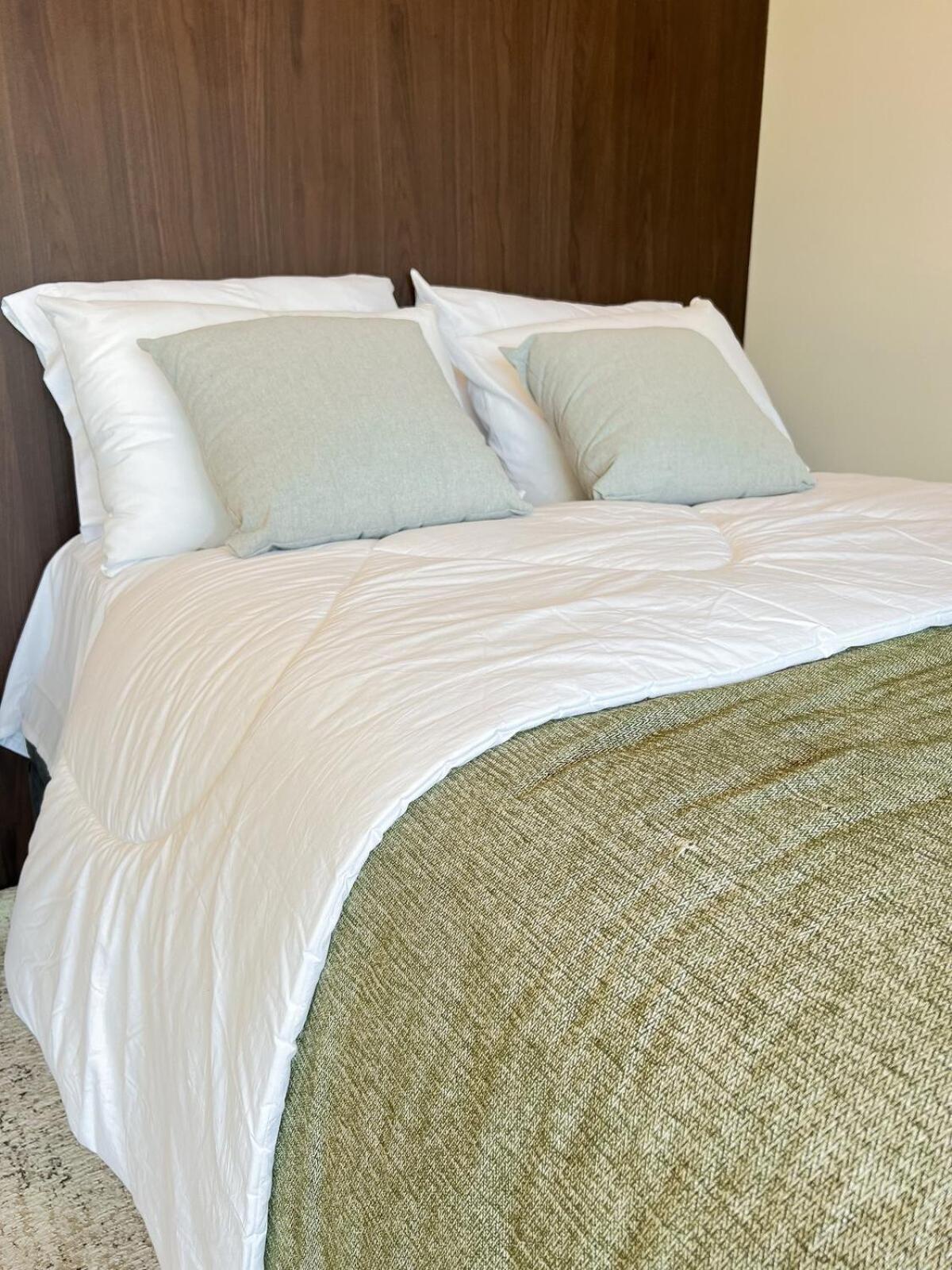 Sofisticado - American Flex Tangara Mattress Apartment